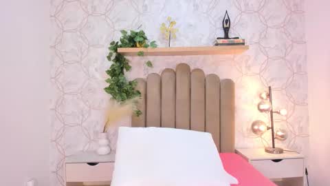   online show from November 24, 12:29 pm