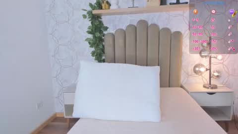   online show from September 21, 11:42 am