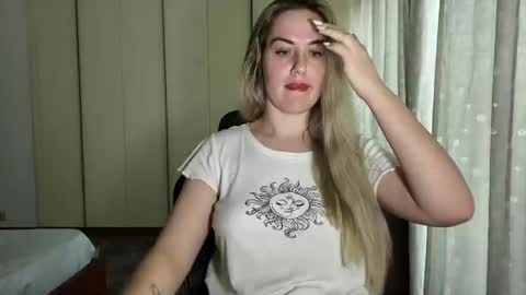 Rosali online show from December 15, 9:58 am