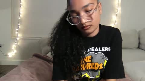 Rosalina online show from January 12, 6:07 am