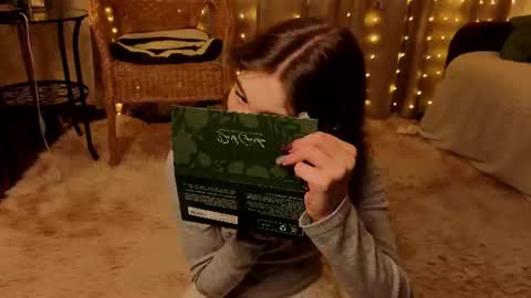 Kylie online show from June 19, 6:11 pm