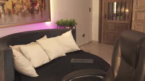 Rose  online show from October 5, 11:43 pm