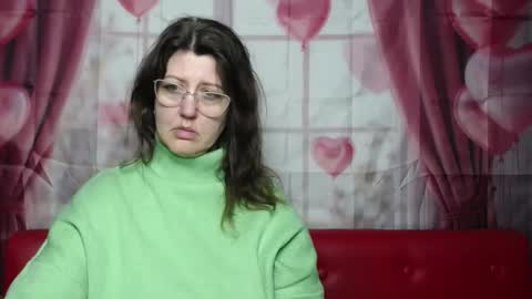 RoseHille online show from February 4, 3:26 pm