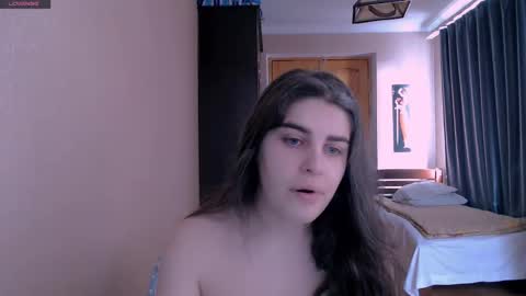 Rose online show from March 3, 7:04 am