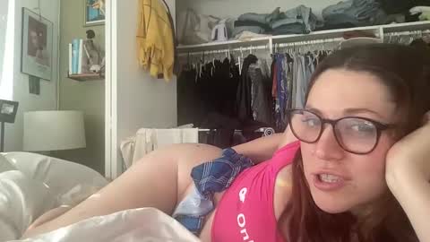 Rose Quinn online show from December 6, 9:56 pm