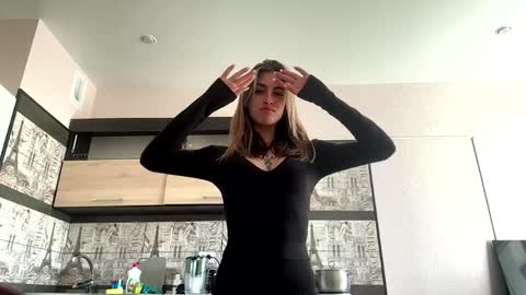 Rosetta online show from April 9, 5:32 am