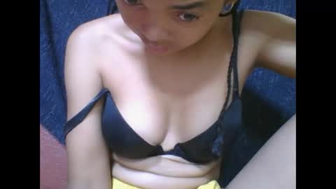 rosia685234 online show from February 6, 9:34 am