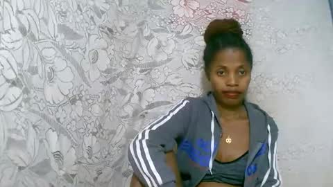 rosia online show from December 2, 1:35 pm