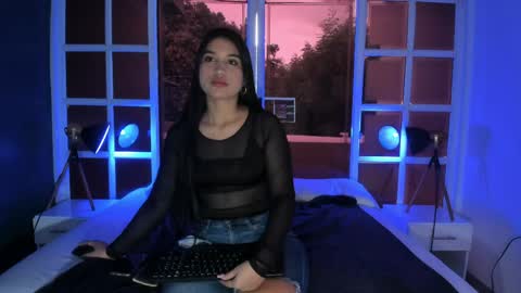 Rosie online show from May 25, 12:15 pm