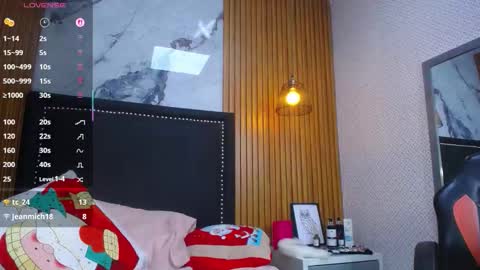 ROSSI online show from November 15, 7:48 pm