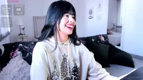 Snapshot of rosie_se chatting on December 20, 2:16 pm Rosieeee  online show from December 20, 2:16 pm