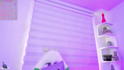   online show from September 14, 7:12 pm