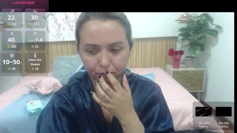 MY NAME IS  ROSSE  online show from November 5, 7:08 pm