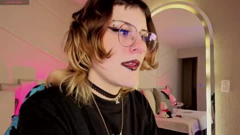 rossiie_hunt_ online show from May 20, 1:52 pm