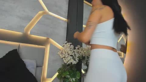 Snapshot of roussegil chatting on October 22, 11:04 am Rousse online show from October 22, 11:04 am