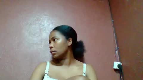 rovaelyah online show from March 7, 3:35 am