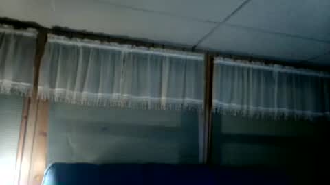 Roxi online show from March 10, 6:39 am