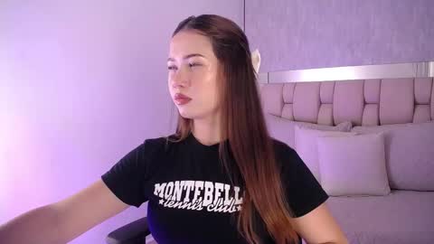 Roxie  online show from February 26, 7:40 pm