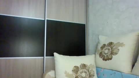 Snapshot of roxxywharton chatting on October 22, 7:46 am Roxxy Wharton online show from October 22, 7:46 am