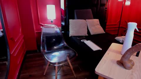 Roxy hell online show from October 26, 3:29 pm