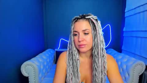 Roxy online show from November 6, 2:17 am