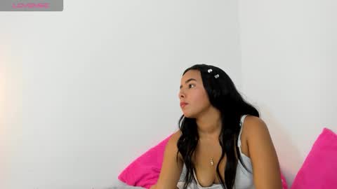 roxy_stone1 online show from January 31, 7:45 pm