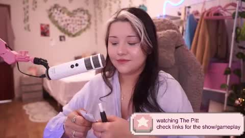 roxysuh online show from January 15, 7:03 am