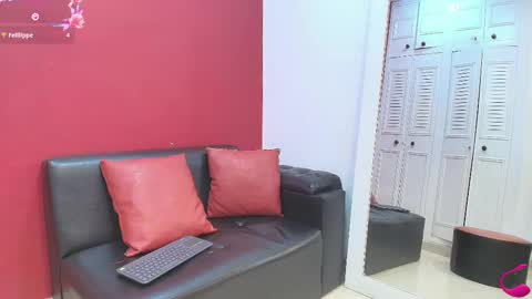 Roy Luna online show from February 14, 1:29 pm