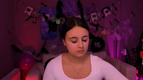 Im Rozmary nice to meet you 3 online show from October 28, 6:24 pm