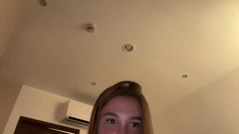 victoria online show from April 24, 12:30 pm