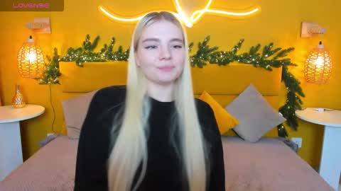 ruthbryant online show from November 30, 1:54 am