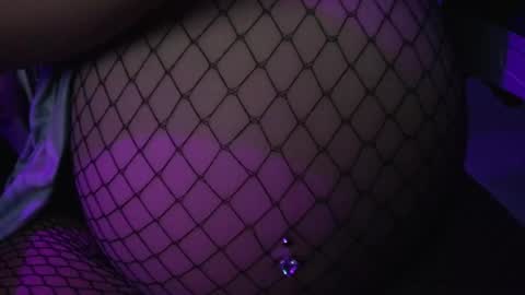 SINGLE WIDOWED MOM online show from May 12, 6:32 am