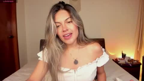 Leslie Beltrn online show from March 31, 4:45 am