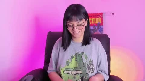 Val online show from December 17, 5:22 am