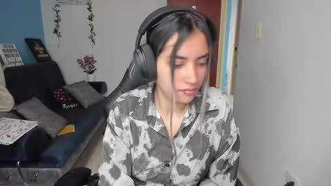 Angie  online show from February 22, 2:16 pm