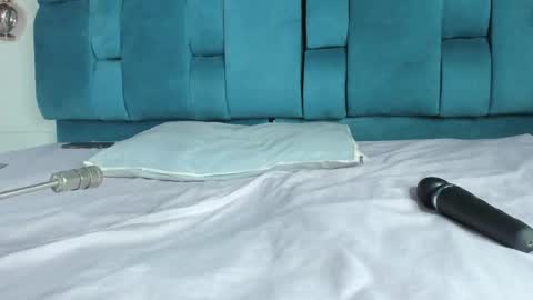 Sabrina  online show from April 5, 7:24 pm