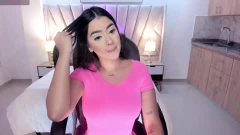 Sabrina online show from November 15, 8:10 pm