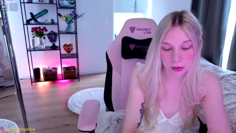 Sabrina Rose   online show from May 18, 5:08 pm
