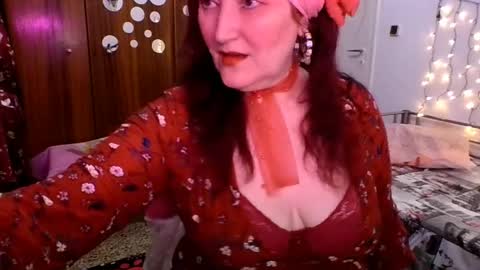 SabrinaXlovess online show from April 1, 6:05 pm