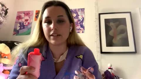 sweet angel baby  online show from November 25, 5:15 pm