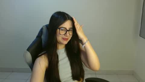 Sahaliefox  online show from October 17, 11:08 pm