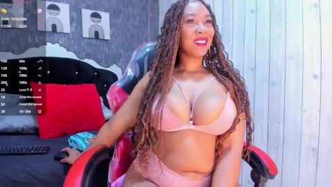 SAHIRA  online show from February 18, 12:15 pm