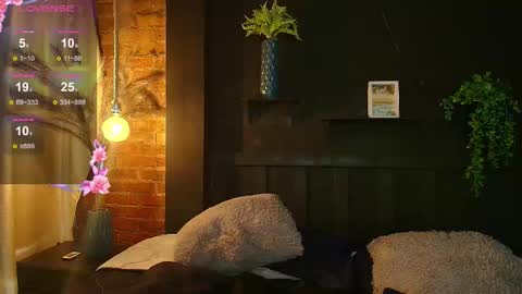 SARA online show from February 20, 3:24 pm