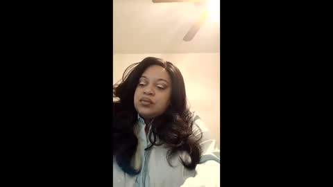 Queen Serenity online show from May 16, 1:52 am