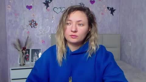 Sally online show from February 20, 8:03 pm