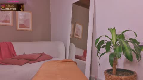 Salo     online show from June 12, 1:41 pm