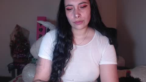 yenny online show from January 19, 4:44 am