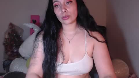 yenny online show from February 17, 4:31 am