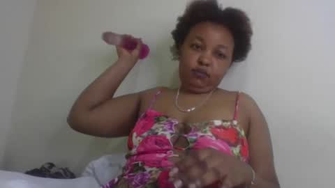 salty_surprise_ online show from February 25, 9:37 pm