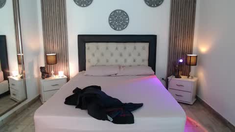 SAM MANSON online show from February 11, 12:04 pm